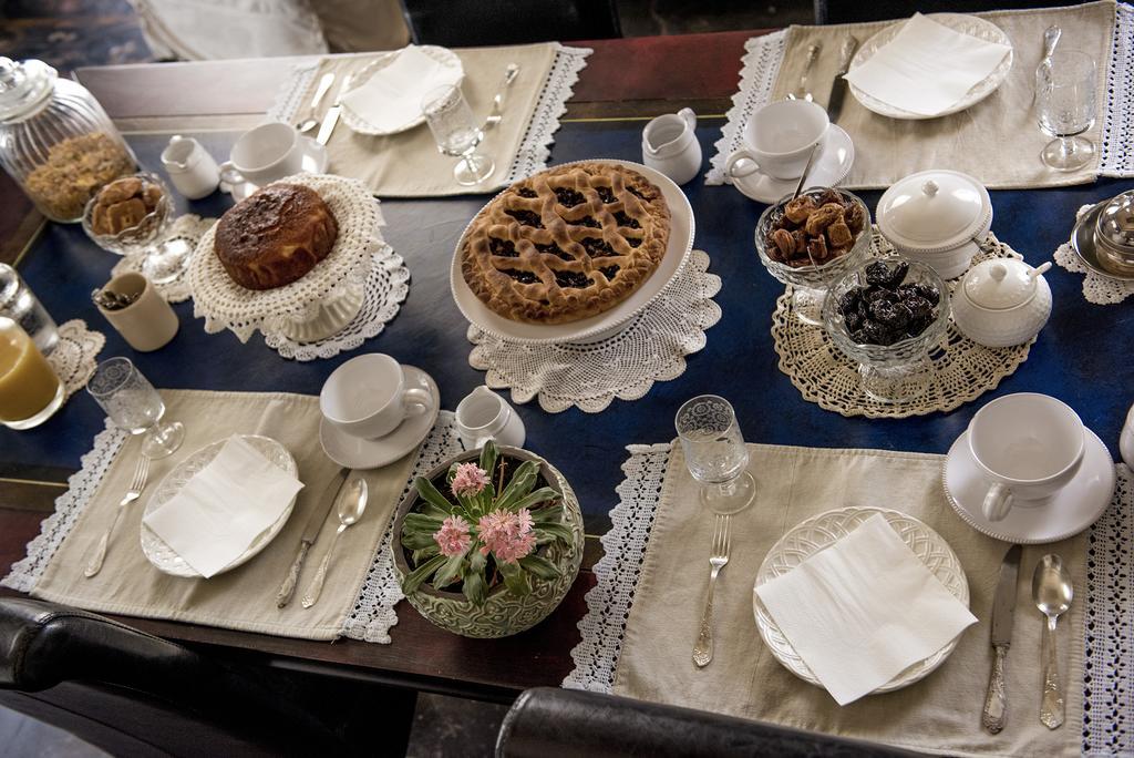 Palazzo Delle Viole Bed & Breakfast Oria  Bagian luar foto